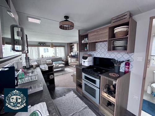 Ayr Other | Jazmine's Place