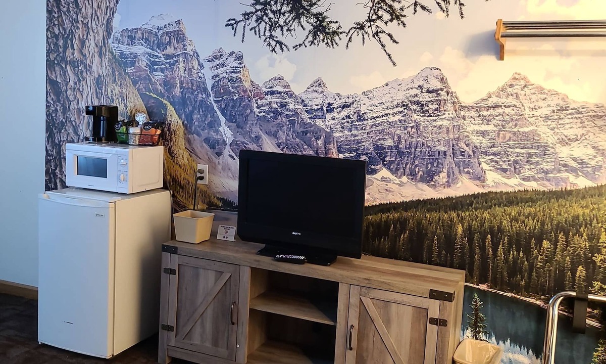 Whitehall Hotel | Jefferson Inn