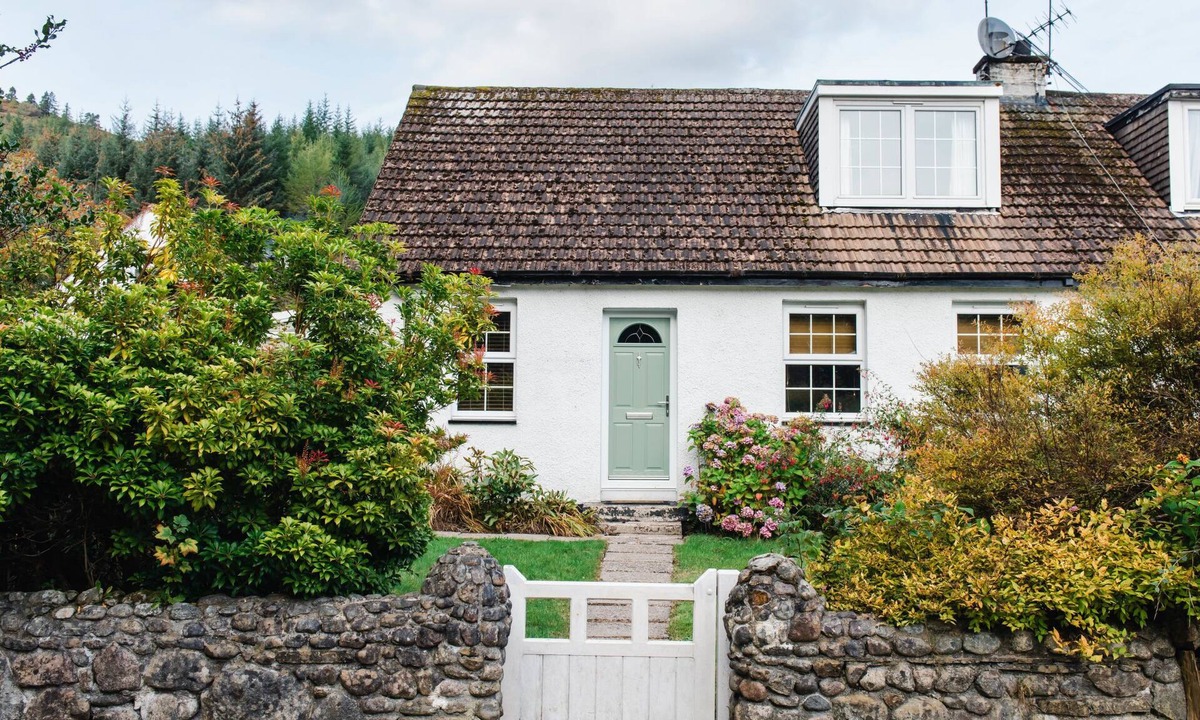 Fort Augustus House | Jenkins Cottage by Interhome