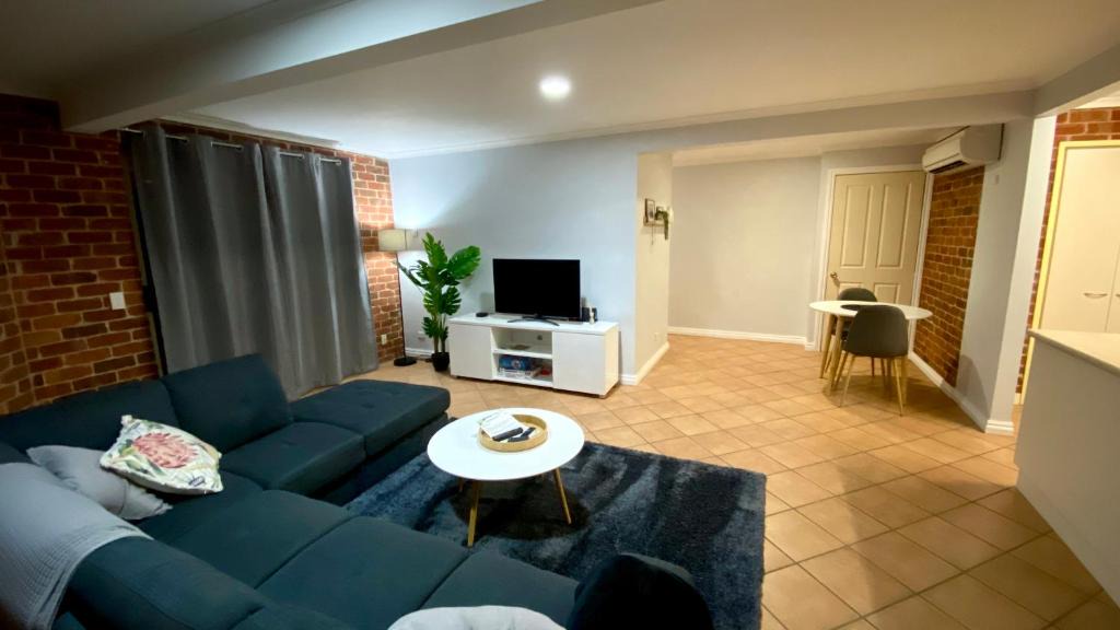 Corryong House | Jeryn On Jephcott