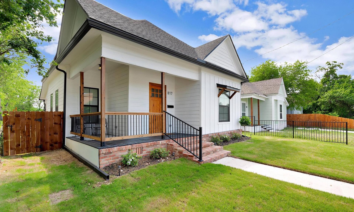Brazos House | Jesse's Place - Magnolia/Baylor/Downtown Waco