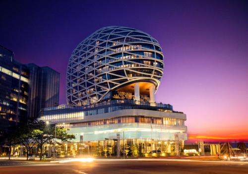 Tangerang Hotel | JHL Solitaire Gading Serpong