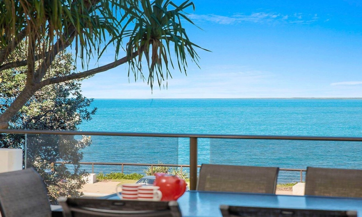 Kings Beach Apartment | Jilci Unit 4 Kings Beach QLD
