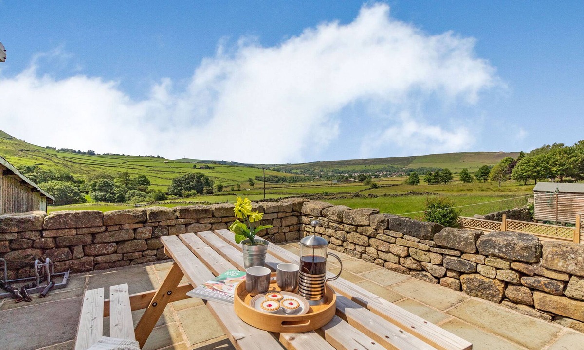 Diggle Cottage | Jim's Barn