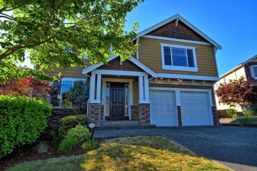 Renton House | JOFER Seattle/Renton Home