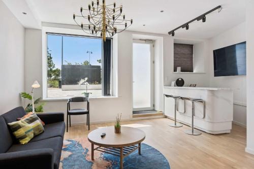 Aalborg Midtby Apartment | John F Kennedys Suite