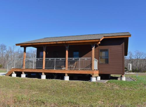 Black Cabin | Johnson's Shut-ins State Park