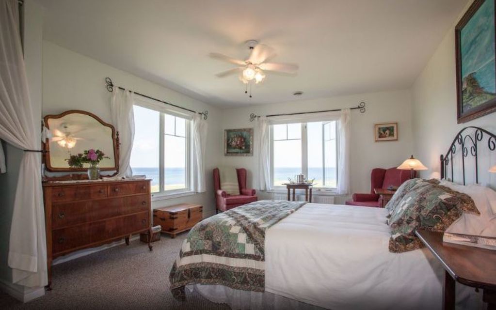 Hermanville Bed & Breakfast | Johnson Shore Inn - PEI - Rooms 9 & 12 - Second floor