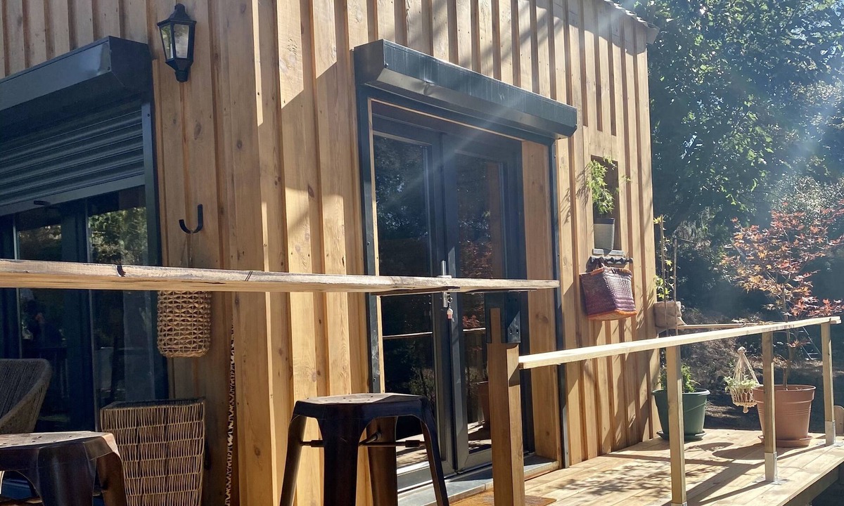 Puget-sur-Argens Ski Chalet | Joli Chalet Dans la Verdure