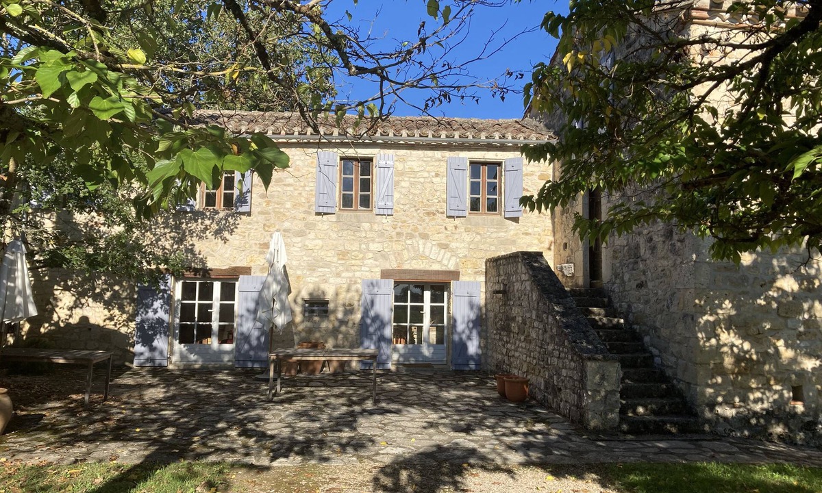 Loubers House | Jolie Ferme Restaurée Avec Piscine Dans le Tarn