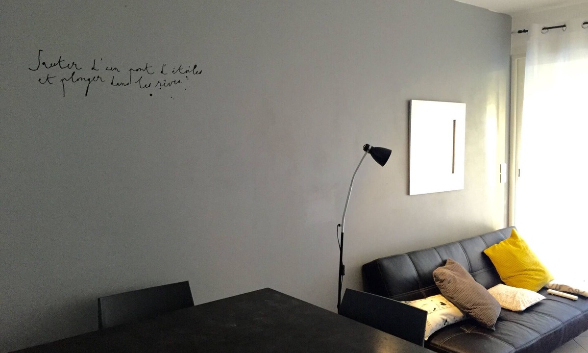 L'Ile-Rousse Apartment | Jolie T2 Avec Terrasse