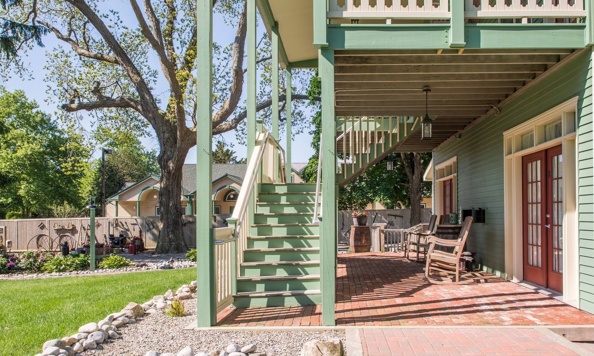 Absecon Bed & Breakfast | Jonathan Pitney House