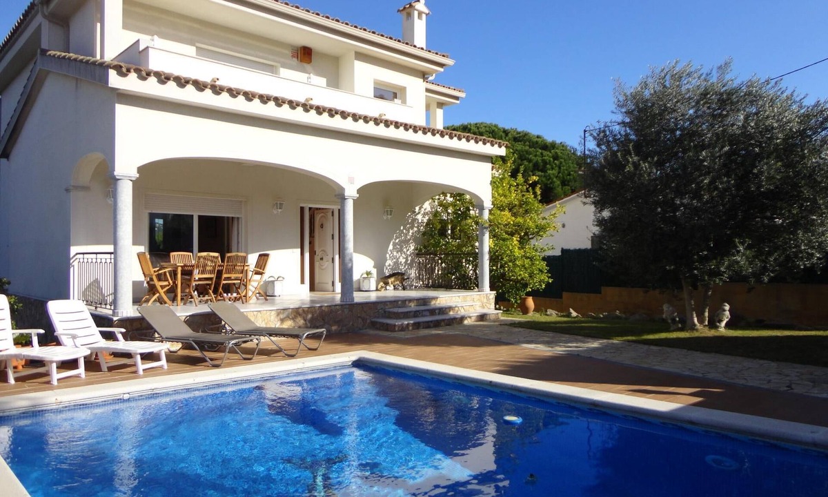 El Mas Trempat Villa | Joncs CostaBravaSi - Pool, BQ, wifi and parking