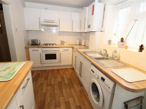 North End Apartment | Joni