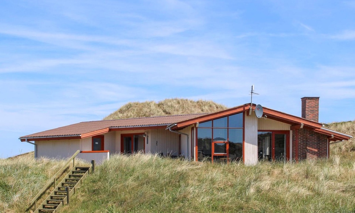 Hvide Sande House | "Jorma" - 250m to the fjord by Interhome