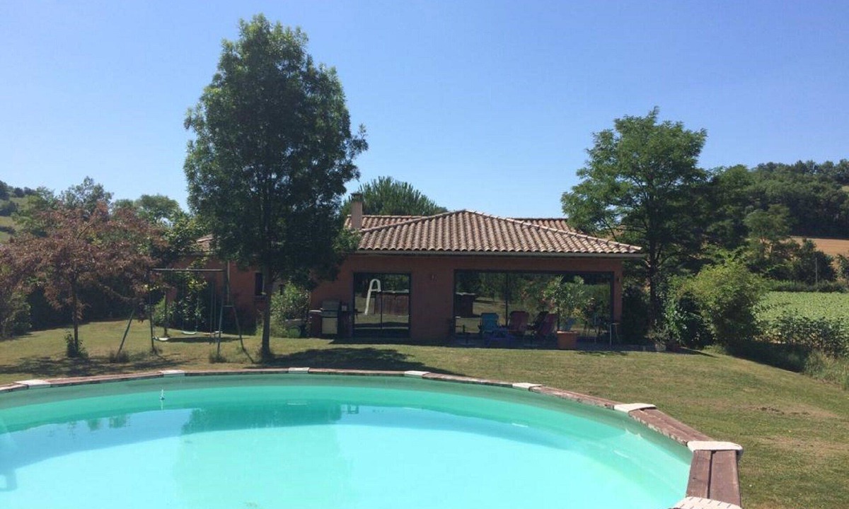 Lombers Cottage | Joyce room, private bathroom