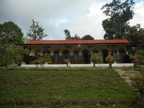 Besakih House | Jro Pesimpangan Guesthouse