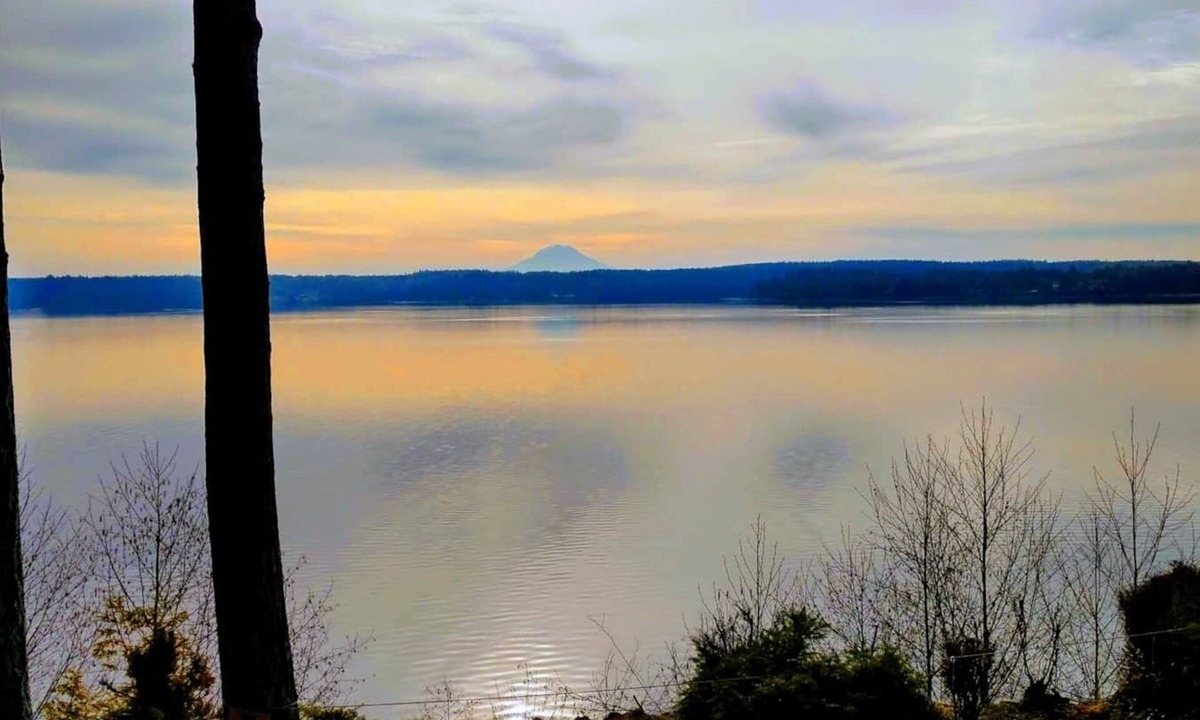 Burley House | Judys Island Getaway179