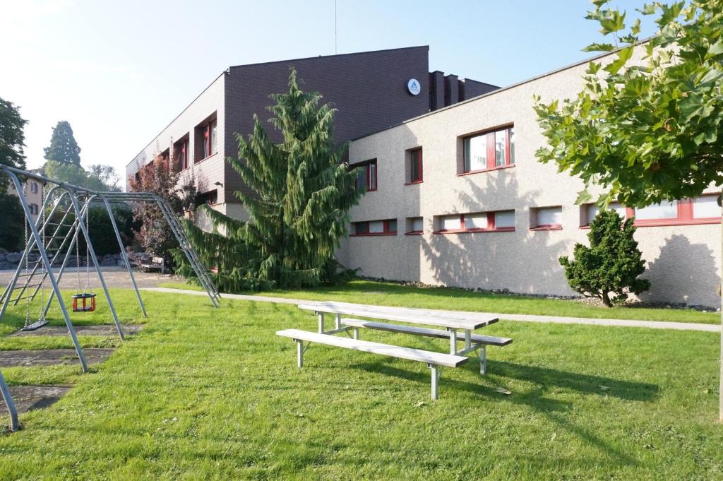 Romanshorn Hostel | Jugendherberge Romanshorn