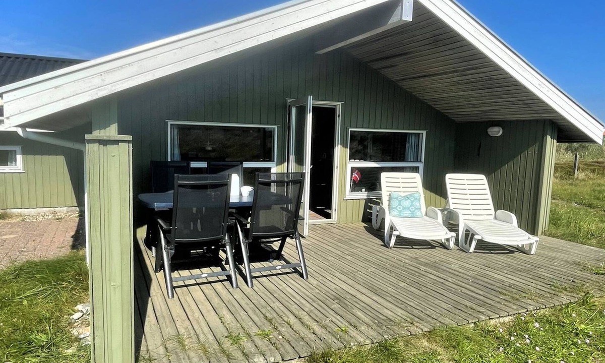 Bjerregard Strand House | "Juha" - from the sea by Interhome