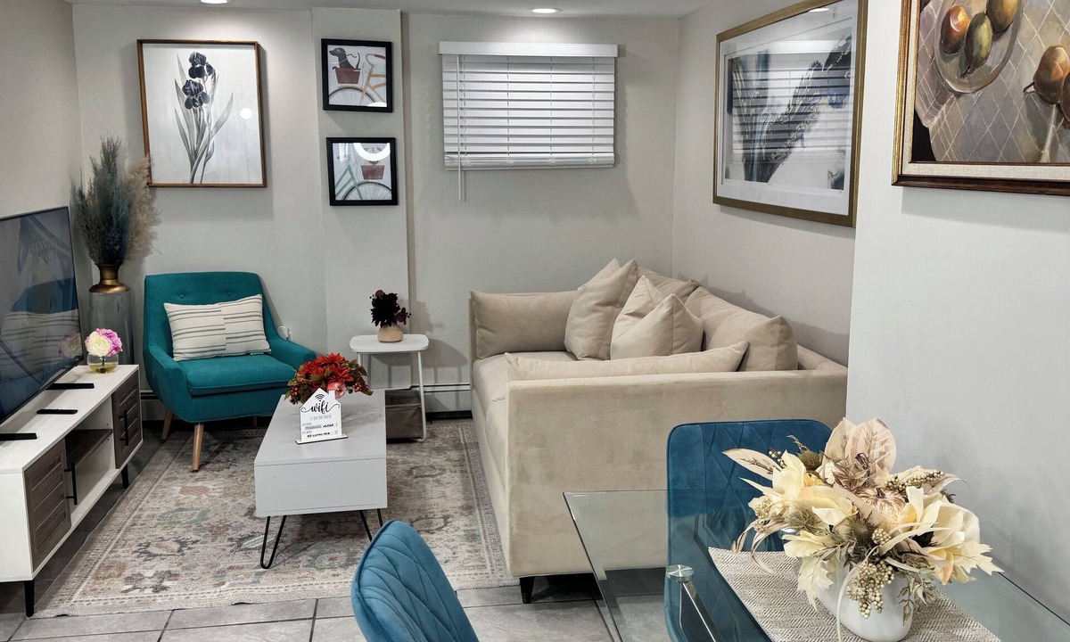Hempstead Apartment | Julie's Cozy 2 Bedroom Apartment