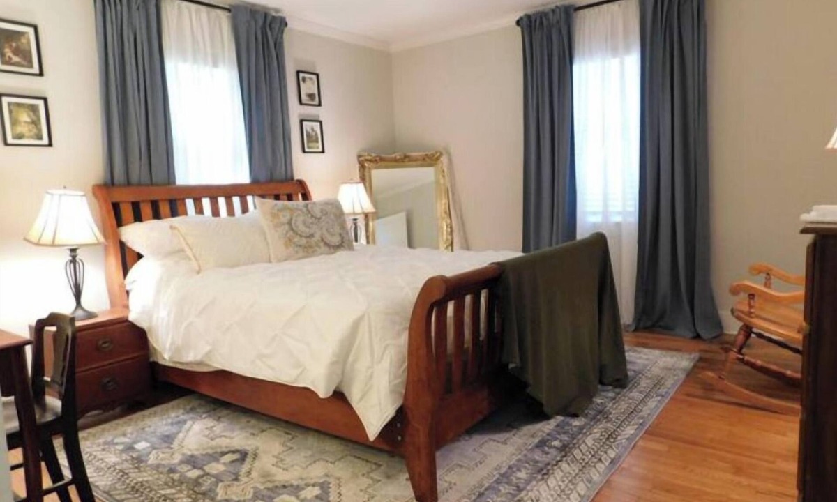 Decatur House | Juliet Manor in Historic Districtnn