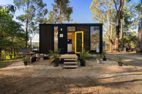 Yinnar South House | Jumbuk Retreat by Tiny Away