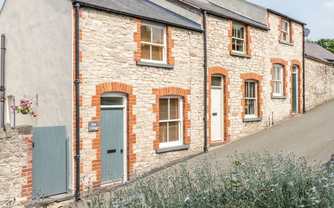 Denbigh Cottage | June Cottage