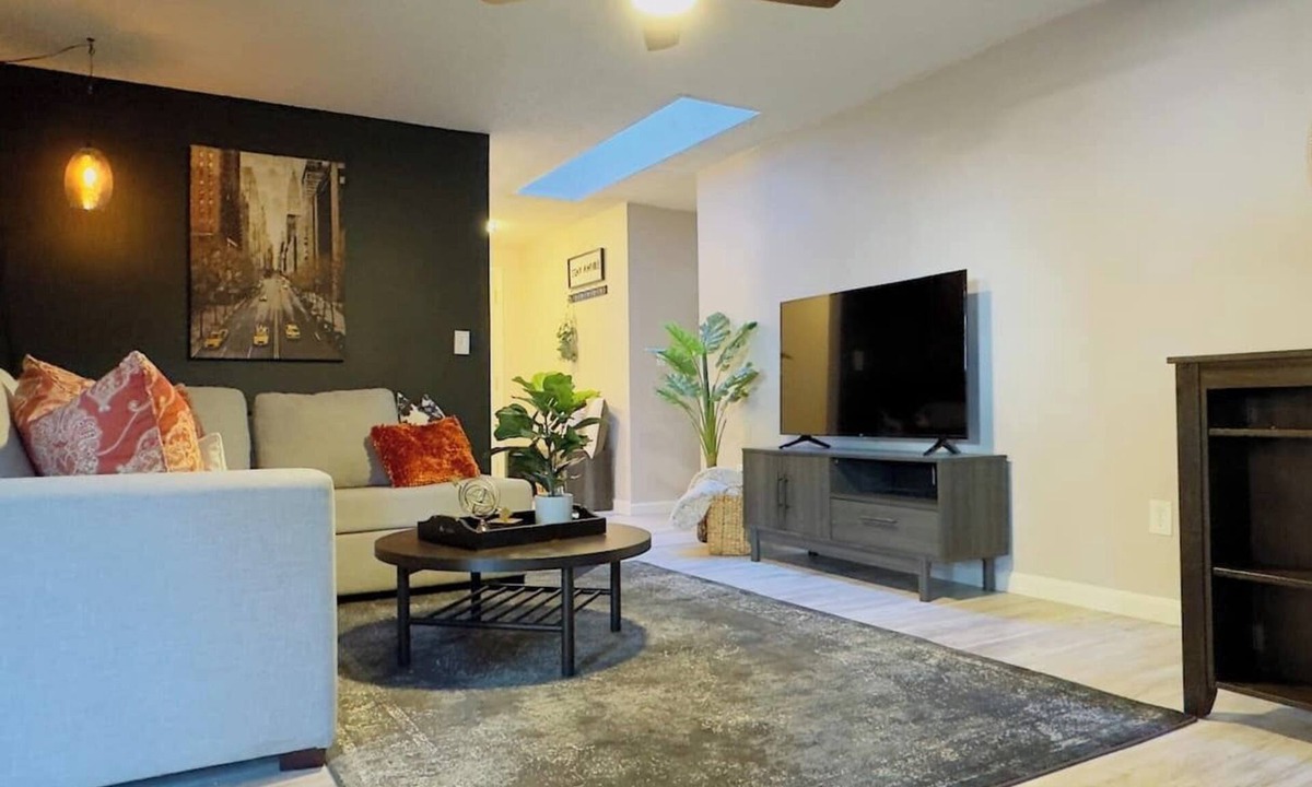 Lacey House | Jungle Adventure! 4 Bedroom