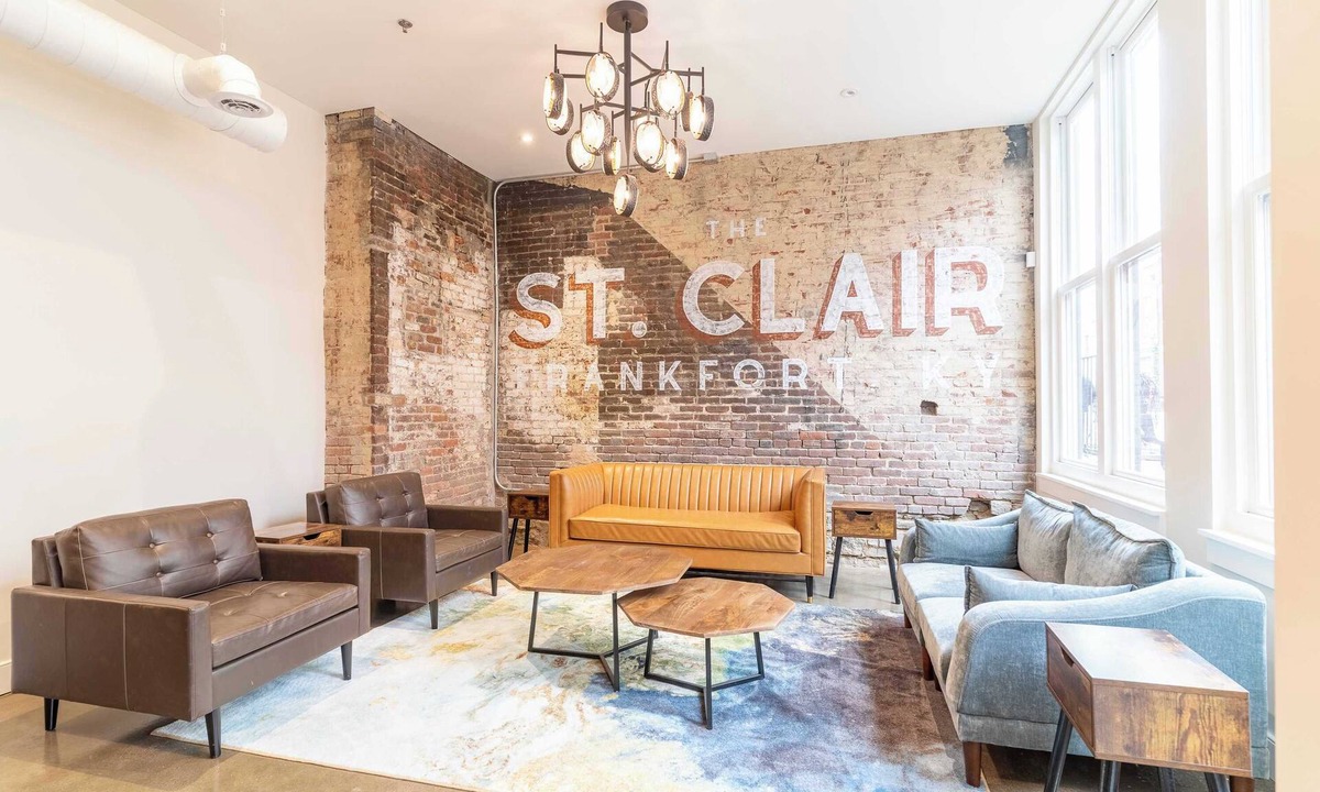 Frankfort Hotel | Junior Suite, Queen Accessible