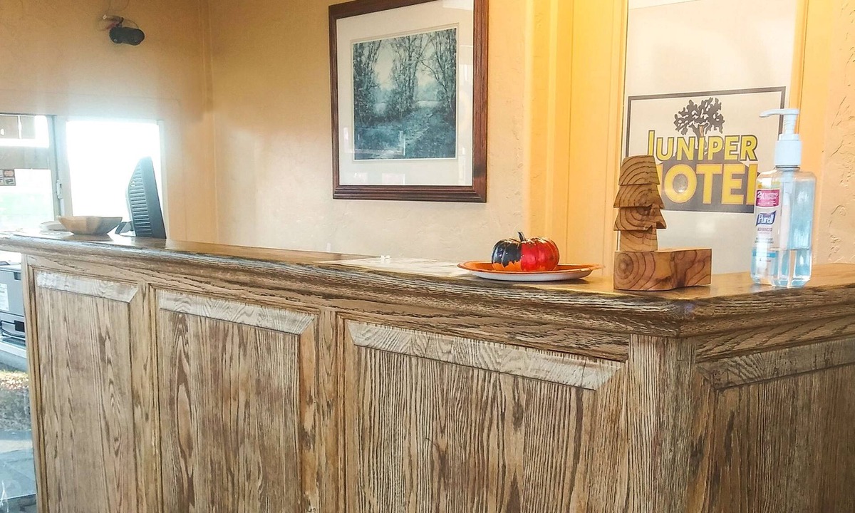 Madras Hotel | Juniper Motel Madras