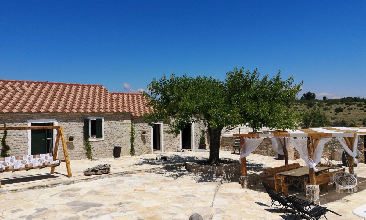 Benkovac Villa | Juniper Stone Cottage by Villas Guide