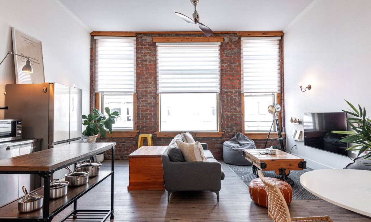 Stratford Apartment | Juno Lofts: Memories of Chelsea