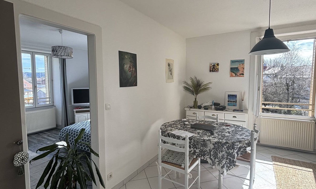 Saint-Laurent-en-Grandvaux Apartment | Jura Gîte Nala