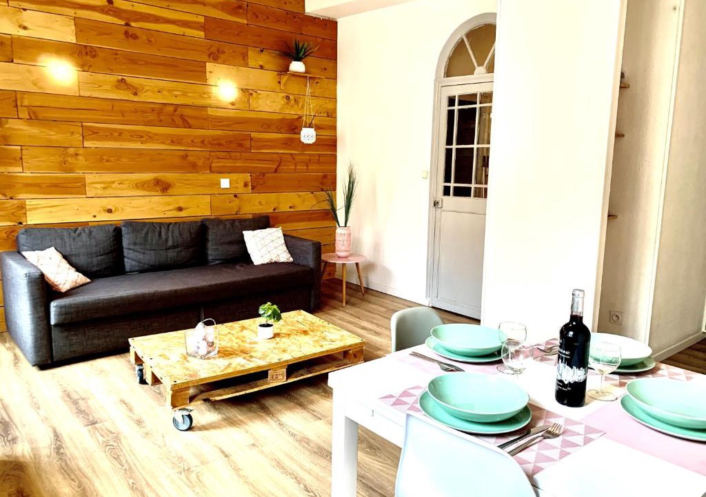 Carcassonne Apartment | Just Like home in Carcassonne