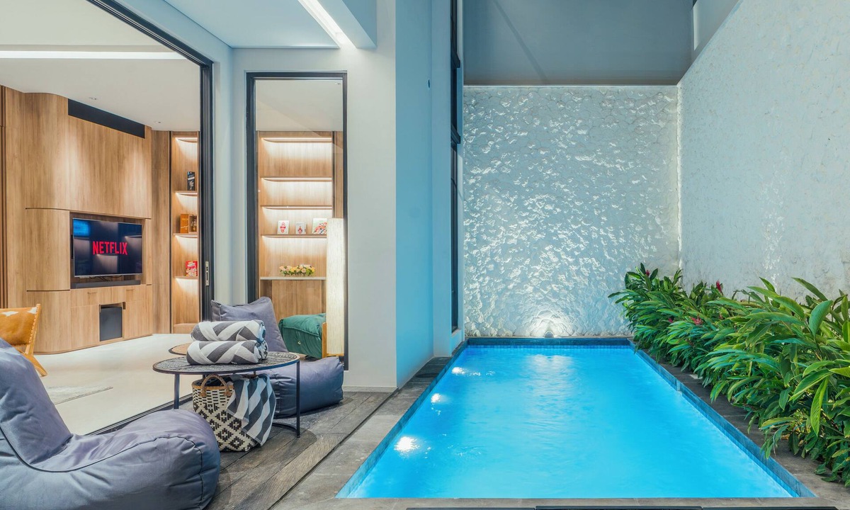 Sidakarya Villa | Juwana Villa Luxury 4BR w/Daily Cleaning, King, Pool, 100 Mbps, 8Mins to Beach