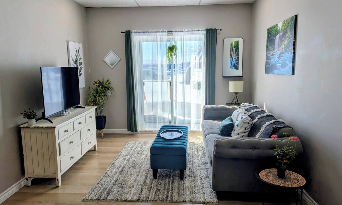 Kagawong Apartment | Kagawong Hilltop Retreat