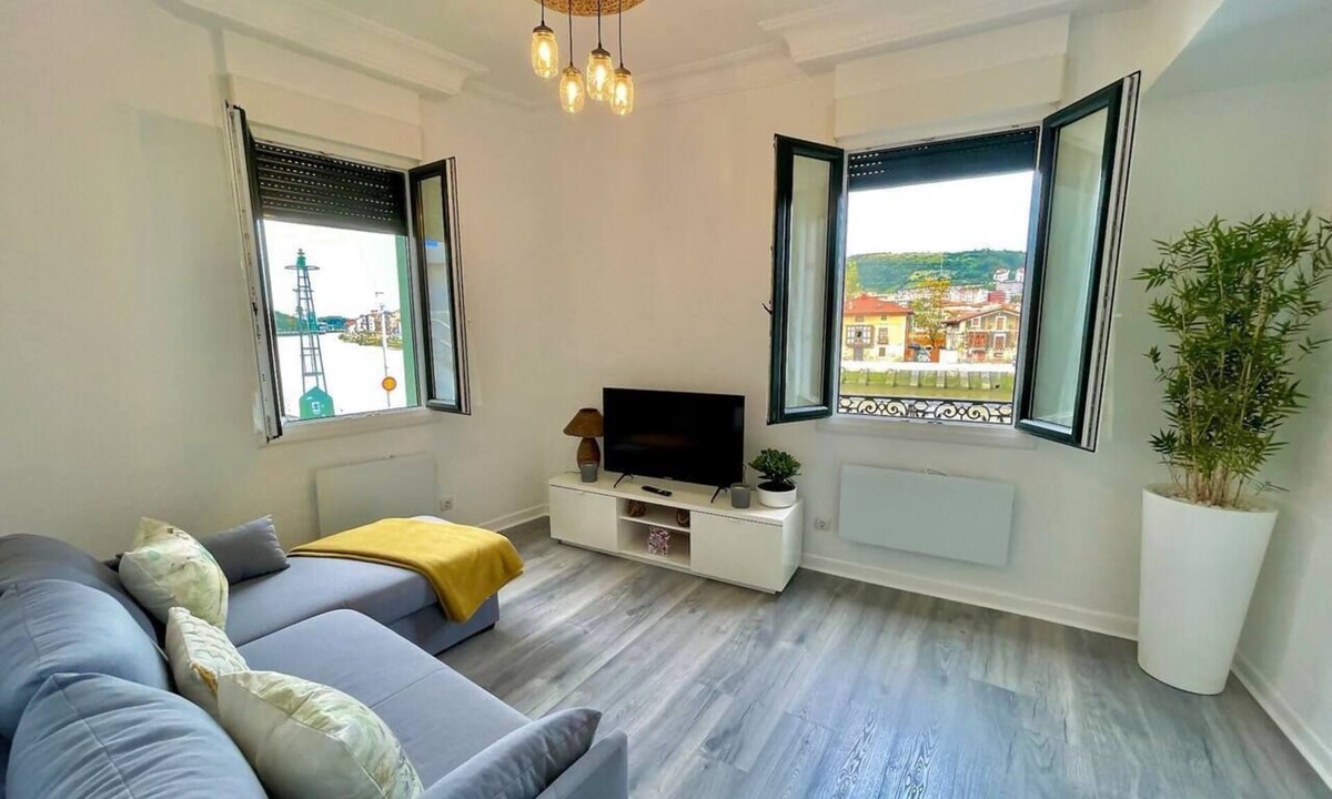 Basurto-Zorroza Apartment | Kai Bilbao - Apartment next to the ria