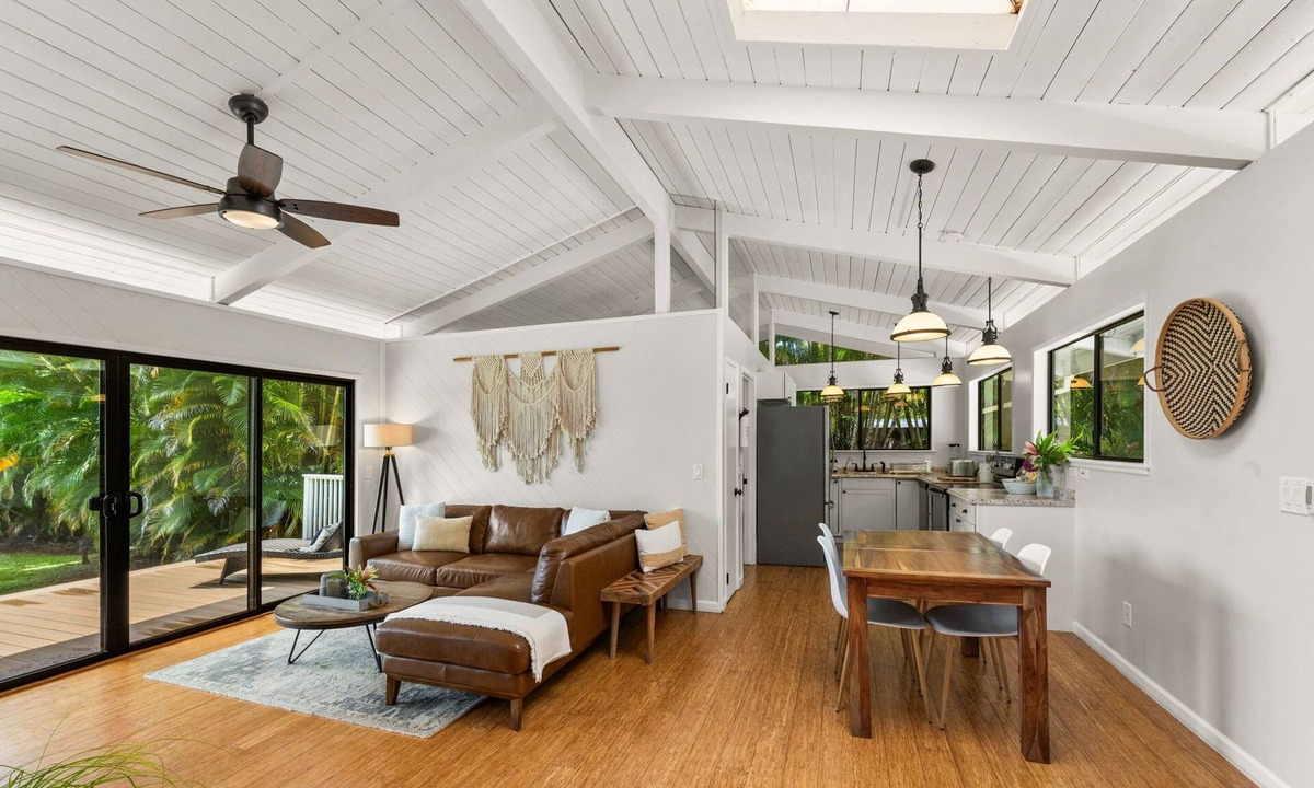 Pauwela Bed & Breakfast | Kalani