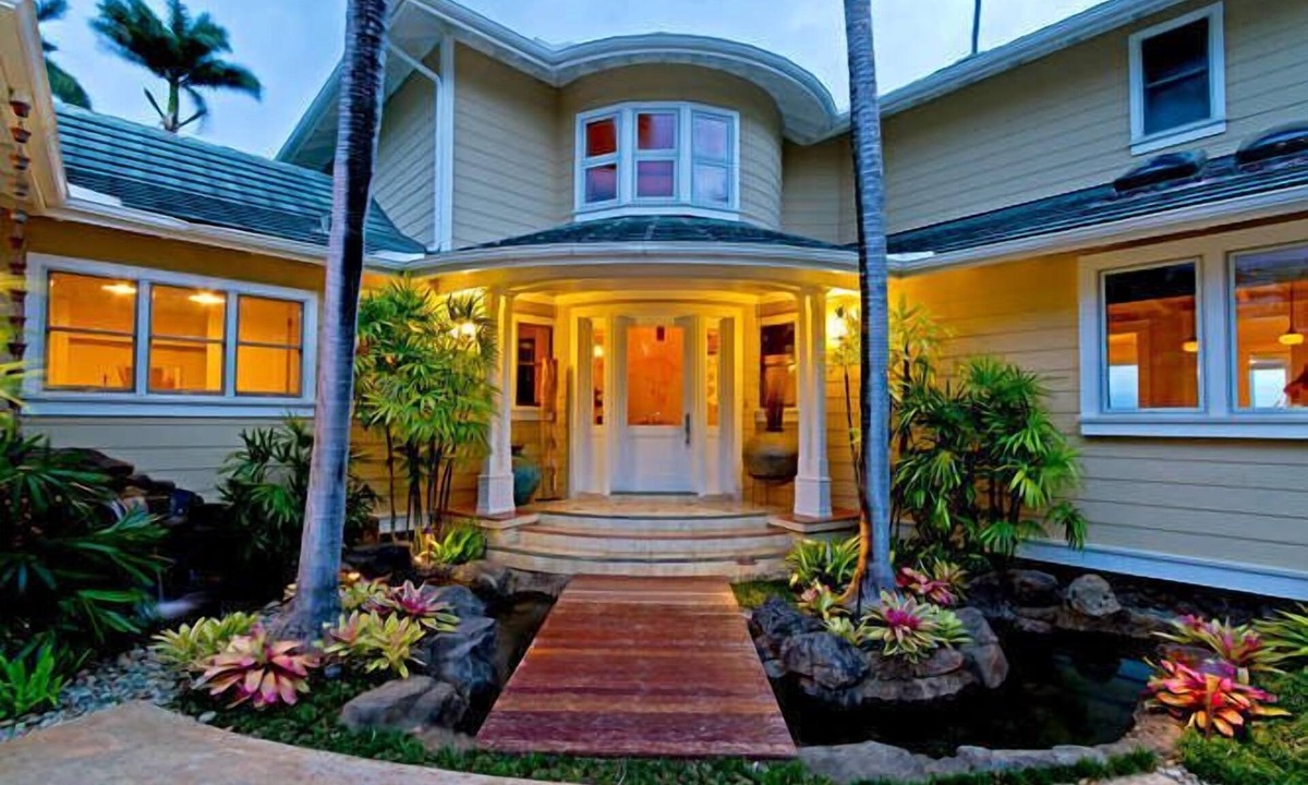 Waialae Iki Ridge Villa | Kalani Villa