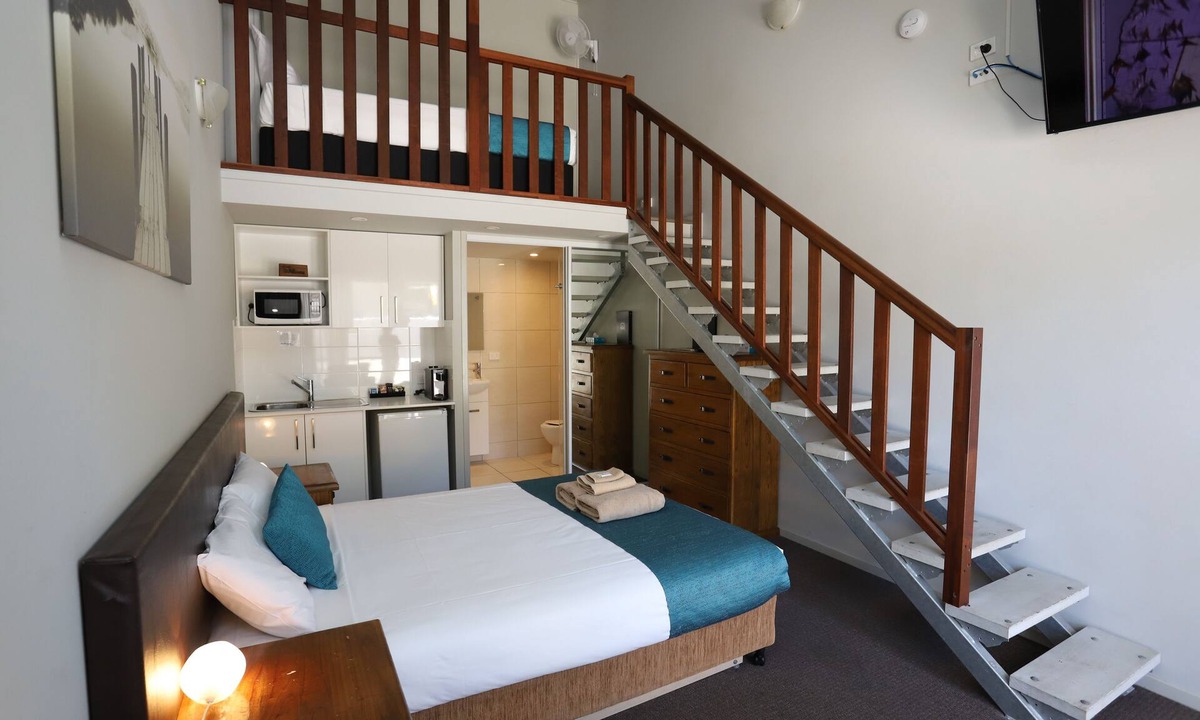 Kallangur Hotel | Kallangur North Lakes Motel