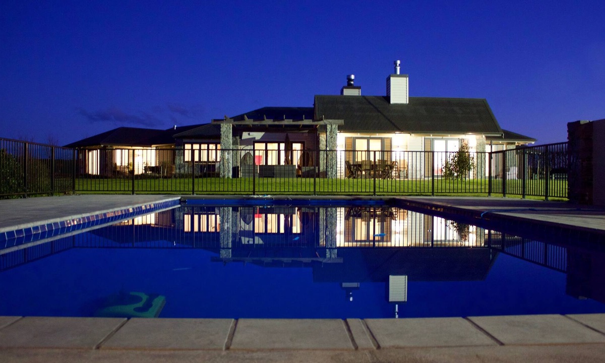 Pakowhai House | Kalldeen Luxury Accommodation