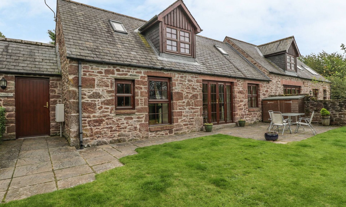 Kirriemuir Cottage | Kamba Cottage