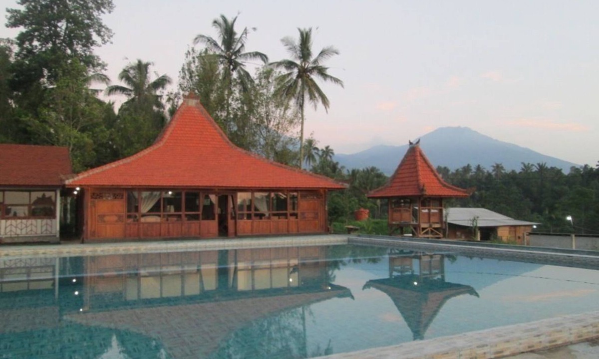 Kayangan Hotel | Kampoeng Joglo Ijen Banyuwangi