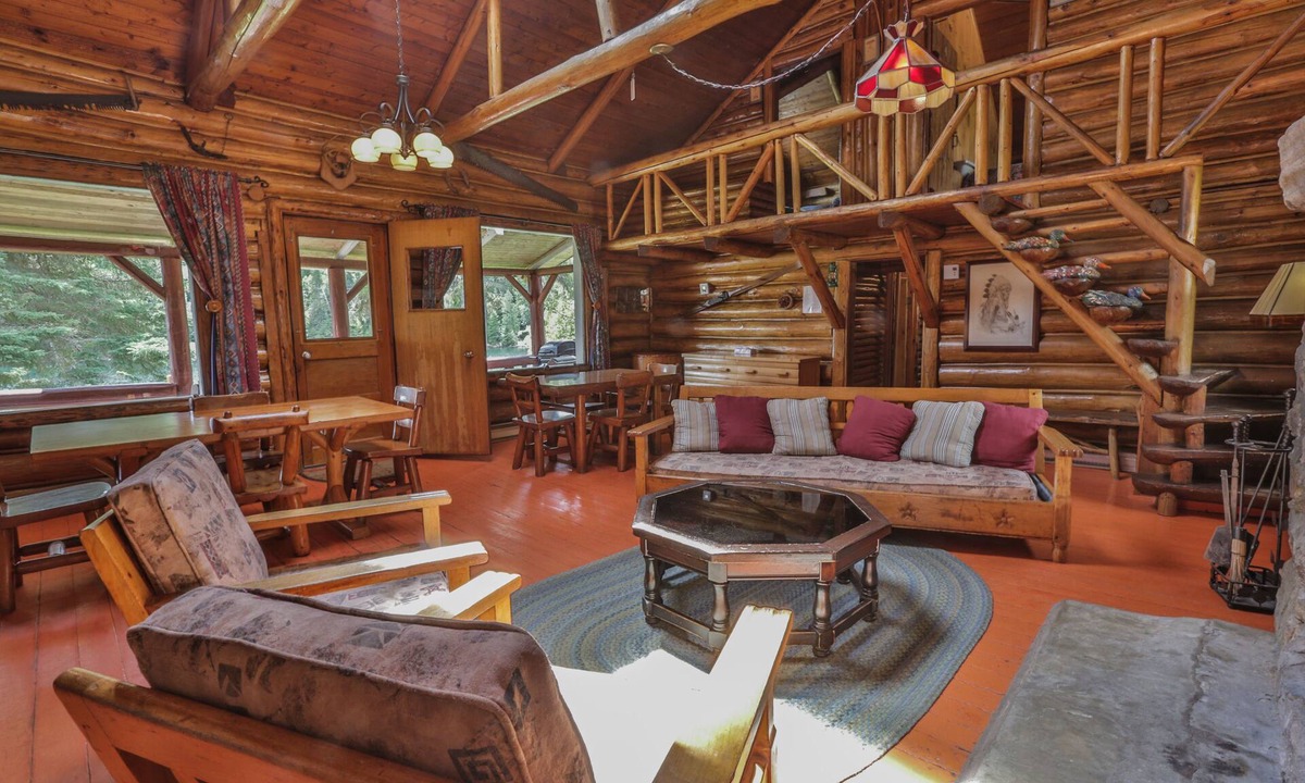 Saint-Michel-des-Saints Cabin | Kan-à-Mouche Pourvoirie Auberge et Chalets