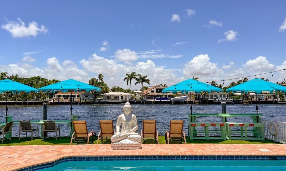 Pompano Beach Condo | Kanda Zen Apt 5 - Luxury pool & water views