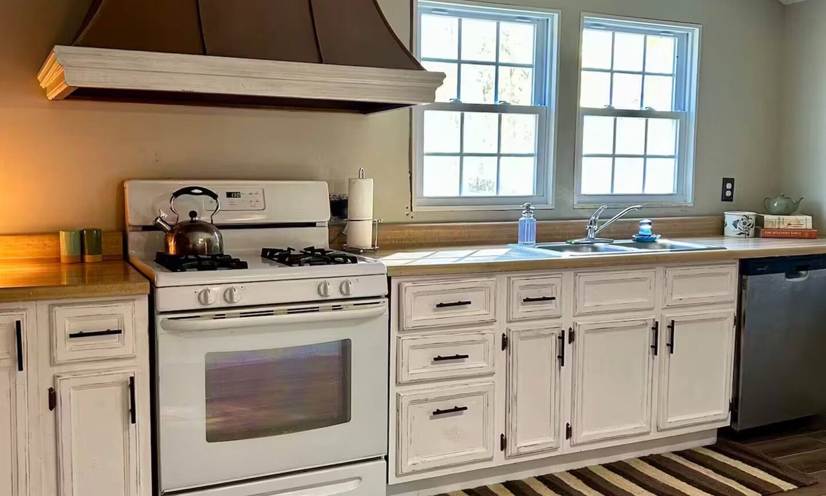 Cobden Other | Kaoline Station House