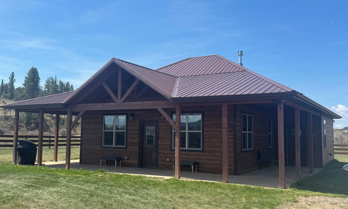 Moorcroft Cabin | Kara Creek Ranch - 2 Bed/2 Bath - Cabin 11