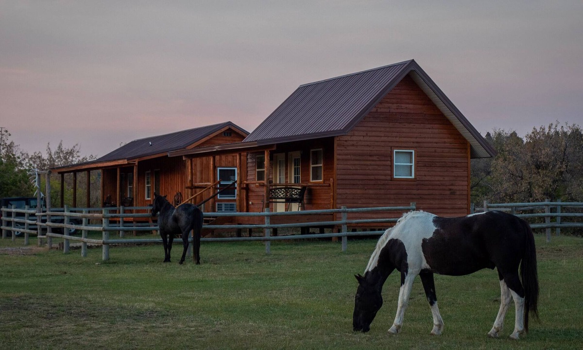 Moorcroft Cabin | Kara Creek Ranch - King Bed Cabin with Kitchen #6