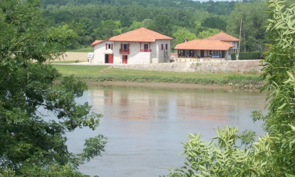 Sainte-Marie-de-Gosse House | Karpau - Ste-marie-de-gosse